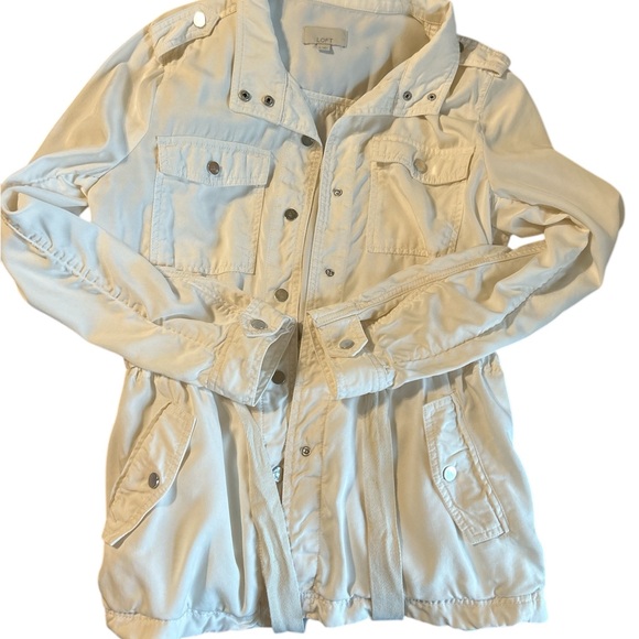 LOFT Cream Utility Jacket with Drawstring - Picture 5 of 6